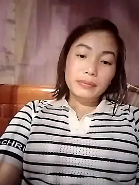 Snapshot of Ella-aa chatting on 03.04.26 Ella-aa online show from 03.04.26