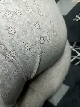 Sexyqueen102  online show from 02.28.26