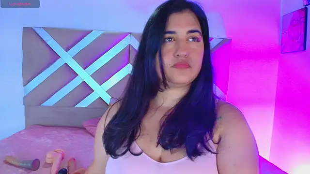 Snapshot of dani_vemom chatting on 05.17.26 dani vemom online show from 05.17.26