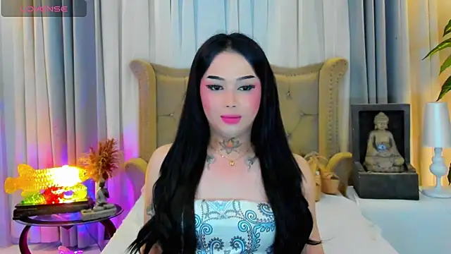 Snapshot of SeductiveAsianCum4hire chatting on 06.12.26 SeductiveAsianCum4hire online show from 06.12.26