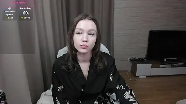 Snapshot of CarmenHill chatting on 02.17.26 CarmenHill online show from 02.17.26