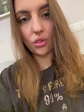 AliceDesmee online show from 02.22.26