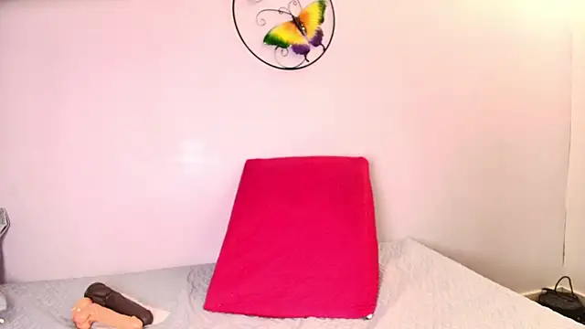 melany roberts  online show from 02.20.26