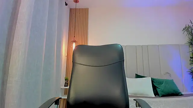 Victoria Rosee online show from 06.27.26