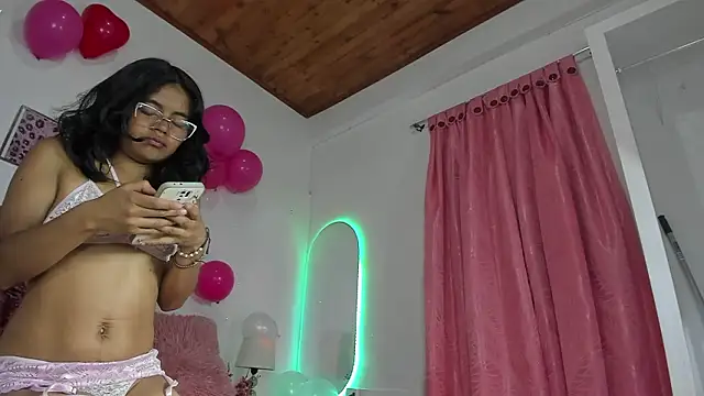 Snapshot of luna_velveth chatting on 02.12.26 luna velveth online show from 02.12.26