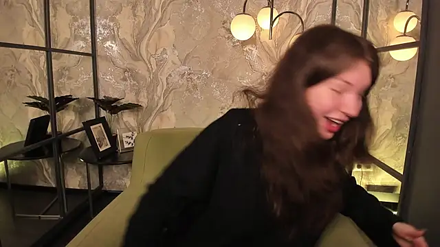 Luna Tide online show from 03.07.26