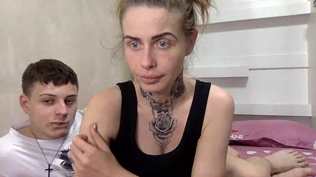 Carlos18loverboyfriend online show from 04.01.26