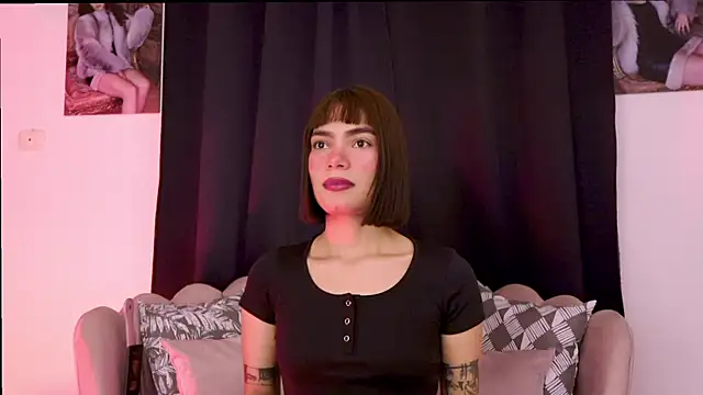 dakotacollins  online show from 07.20.26