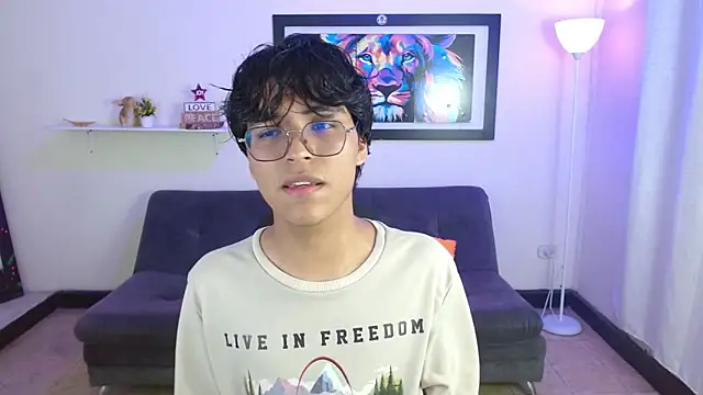 Snapshot of Maecum18 chatting on 02.21.26 Maecum18 online show from 02.21.26