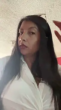 Bamby08 online show from 04.19.26