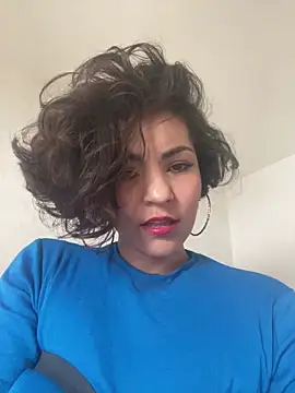 eva luz online show from 02.25.26