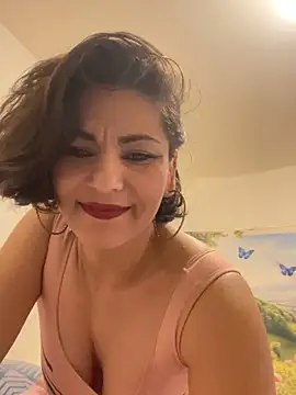 eva luz online show from 04.18.26