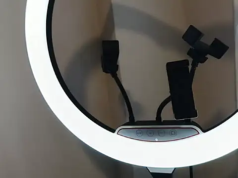 Snapshot of Nataliaxsx chatting on 04.13.26 Nataliaxsx online show from 04.13.26