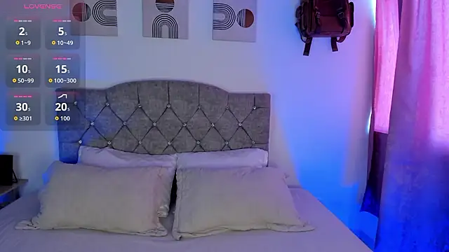 Snapshot of NoahVance chatting on 03.04.26 NoahVance online show from 03.04.26