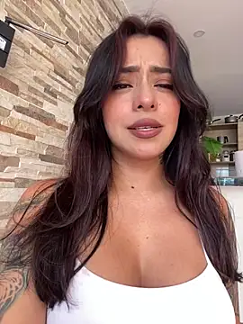 Snapshot of foxxy_lover chatting on 02.11.26 foxxy lover online show from 02.11.26