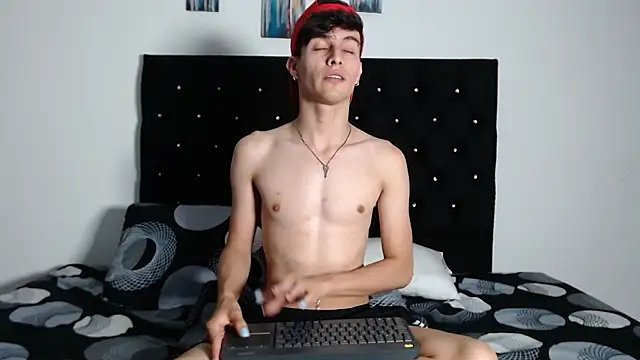 axxxel twink online show from 02.09.26