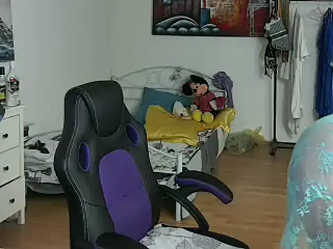 Sylly online show from 02.10.25