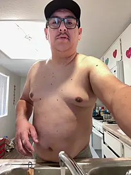 Snapshot of Skizm1986 chatting on 02.12.26 Skizm1986 online show from 02.12.26