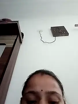 Snapshot of khushi_rawat chatting on 02.28.26 khushi rawat online show from 02.28.26