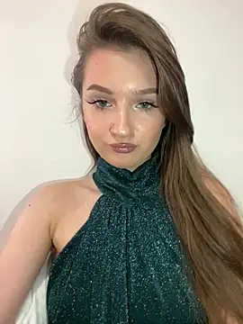 Green eyes lady online show from 06.03.26