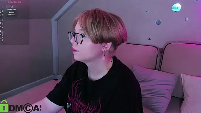 Lauraaa Smith online show from 02.26.26