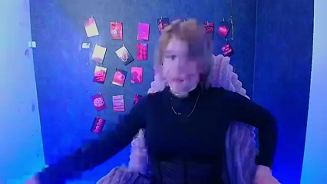 CuttieEmma online show from 02.10.26