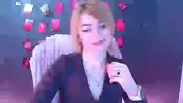 CuttieEmma online show from 03.24.26