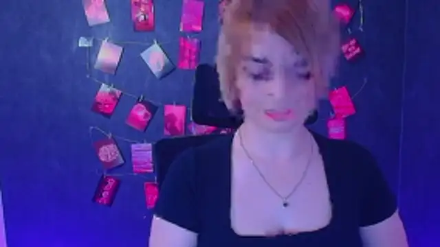 CuttieEmma online show from 04.18.26