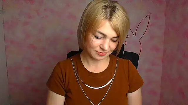 Snapshot of CuttieEmma chatting on 07.10.26 CuttieEmma online show from 07.10.26