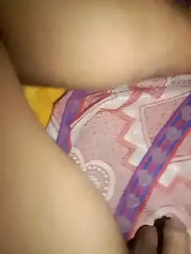 Snapshot of Cute-newpari chatting on 03.11.26 Cute-newpari online show from 03.11.26