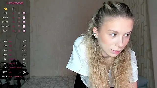 Snapshot of Elysia_kiss chatting on 02.09.26 Elysia kiss online show from 02.09.26