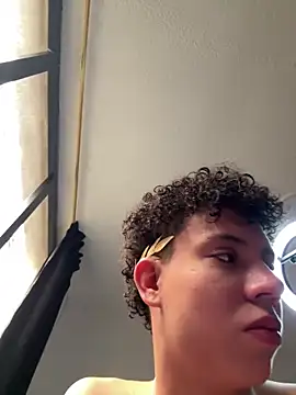 Snapshot of yoursexyjose chatting on 02.11.26 yoursexyjose online show from 02.11.26