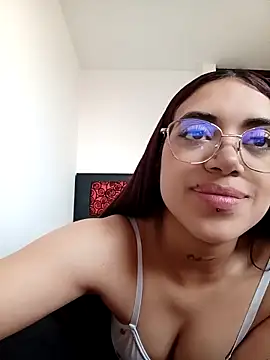  ValentinaX  online show from 03.04.26