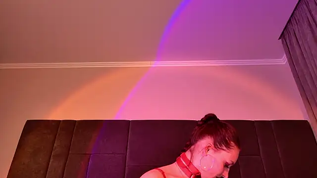 Vixsariaaa online show from 02.02.26