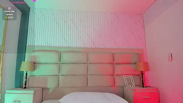 KarelyMitchel online show from 02.17.26