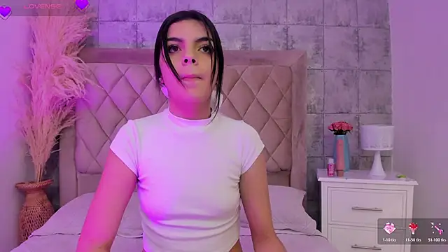 KarelyMitchel online show from 03.15.26