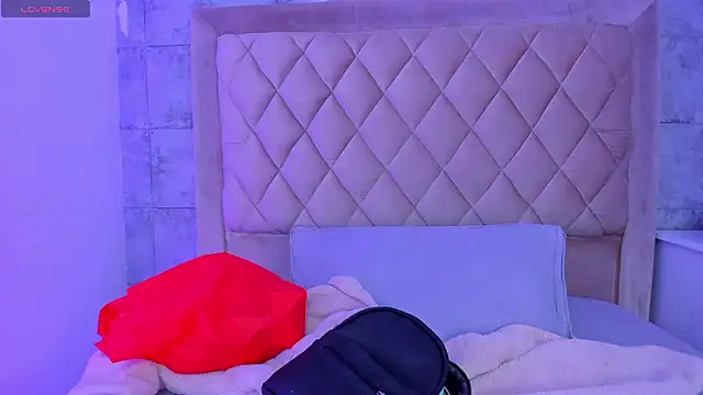 Snapshot of CleoFoxx_ chatting on 02.05.26 CleoFoxx online show from 02.05.26