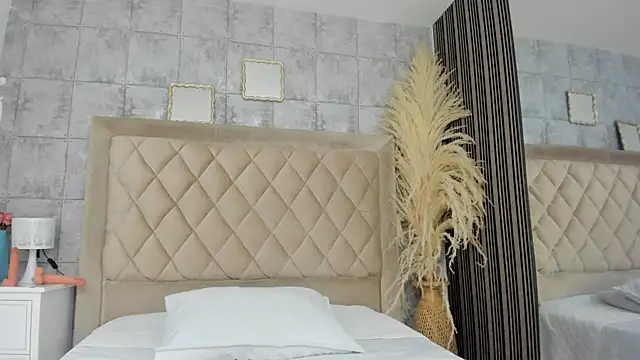 CleoFoxx  online show from 04.01.26