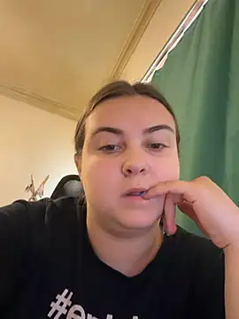 AlyaX X online show from 04.19.26