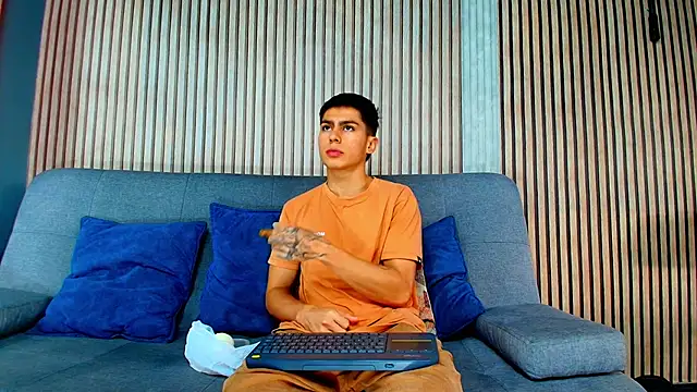 Aron pulse online show from 02.19.26