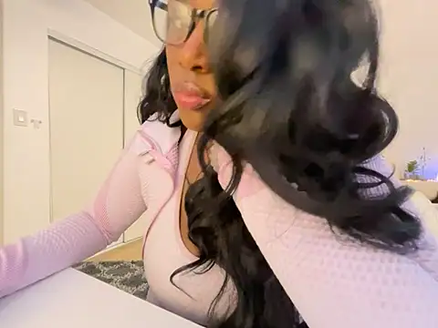 Snapshot of Anadia_Starr chatting on 04.28.26 Anadia Starr online show from 04.28.26