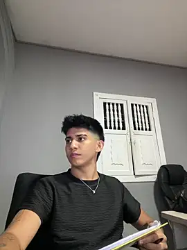 Thiago Olsen online show from 02.01.26