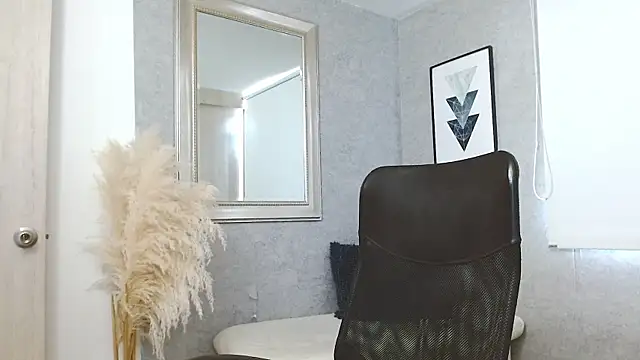 brooklyn- online show from 04.04.26