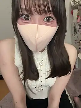 Snapshot of momo_mm chatting on 07.17.26 momo mm online show from 07.17.26