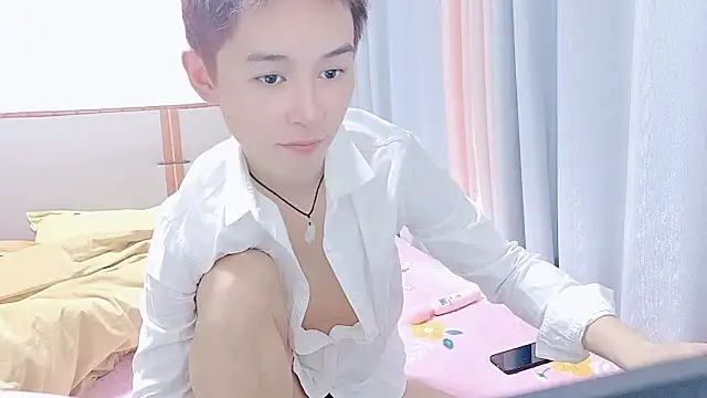 SUNNY BOY online show from 02.07.26