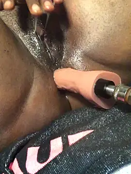 Creamy Kim online show from 03.25.26