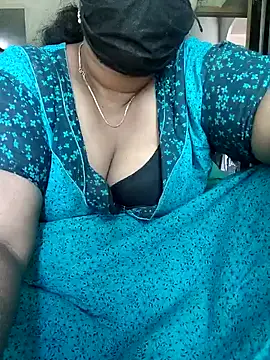 Snapshot of Tamil_Devasri chatting on 03.19.26 Tamil Devasri online show from 03.19.26