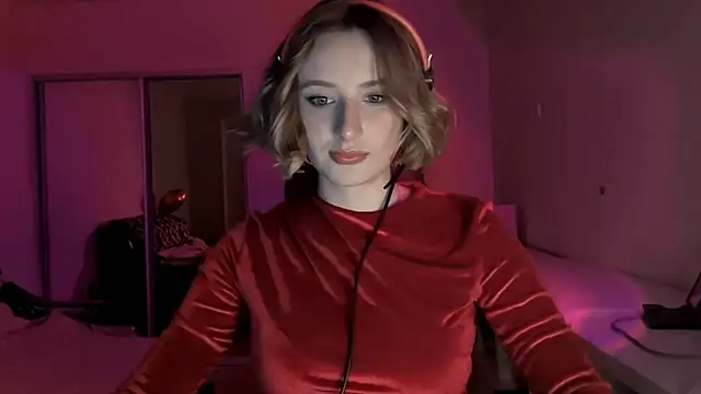 Snapshot of DeliciaBagnoli chatting on 02.21.26 DeliciaBagnoli online show from 02.21.26