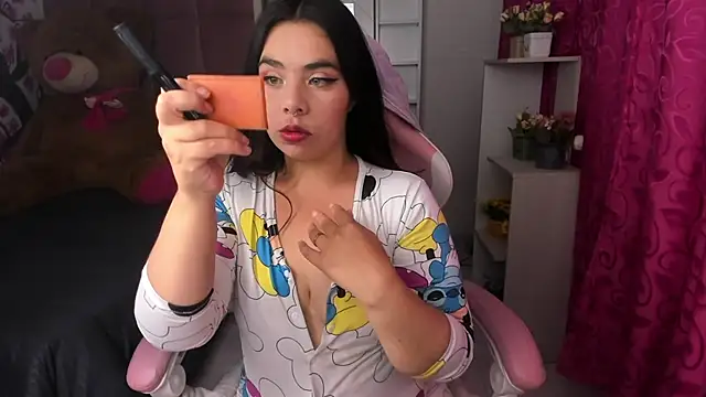 liany taylor online show from 02.18.26