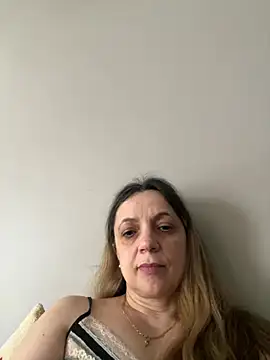 ShyFlameLive online show from 04.22.26